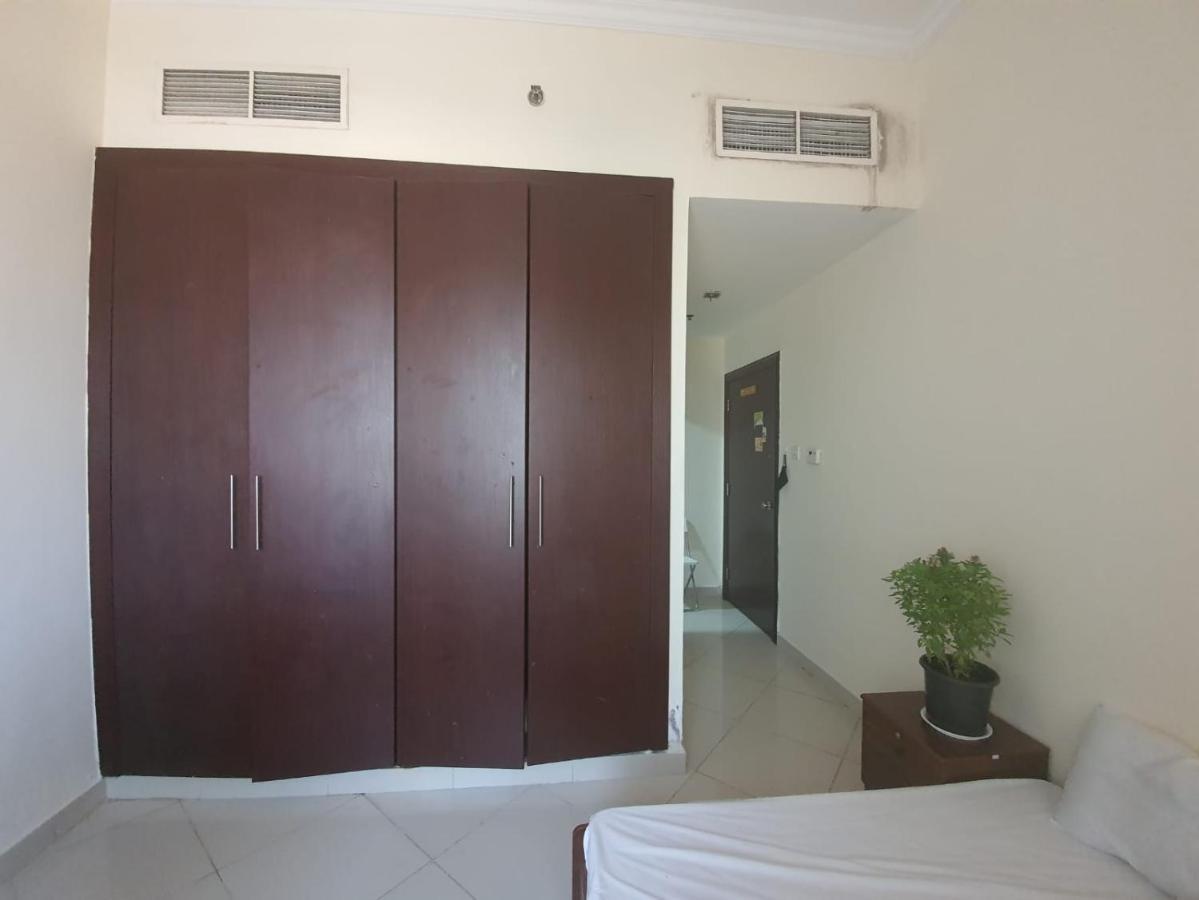 One Masterbedroom In 2 Bedroom Apt,al Darwesh,al Barsha 1 Aparthotel *